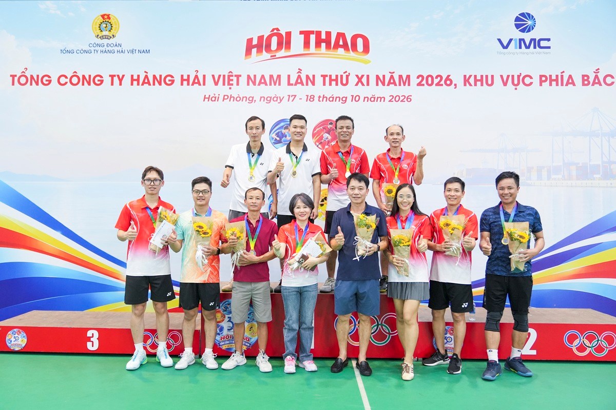 Team Cầu lông đạt nhiều thành tích cao